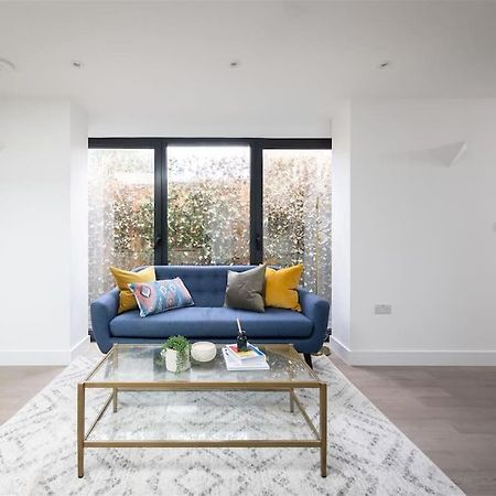 Cozy Leyton House With Garden And Small Terrace London Kültér fotó